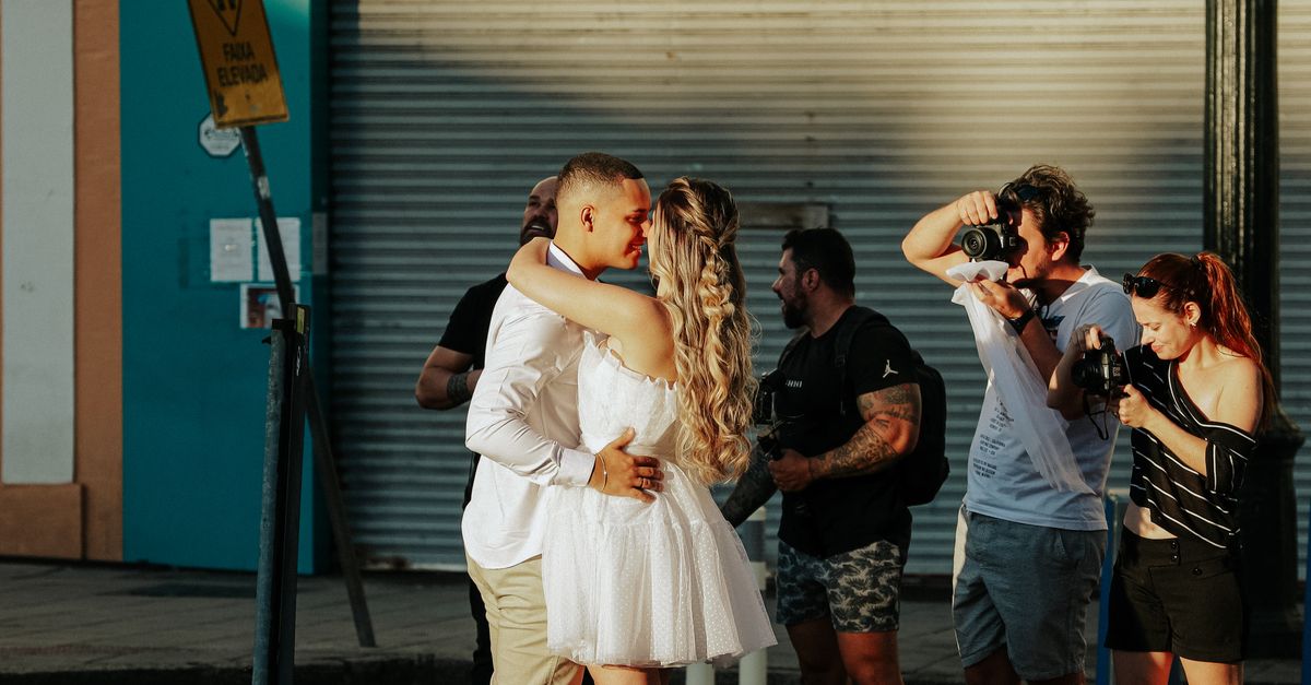 Coffs Harbour Elopement Trends: Photography Styles to Consider